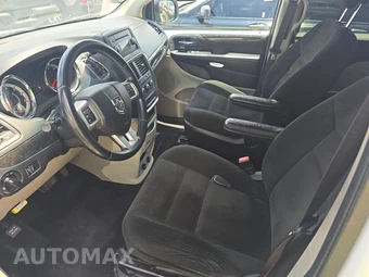 2015 Dodge Grand Caravan AVP 121.2" WB - miniatura 7