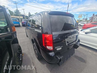2015 Dodge Grand Caravan SE 121.2" WB - miniatura 2