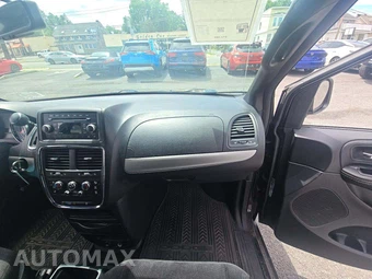 2015 Dodge Grand Caravan SE 121.2" WB - miniatura 20