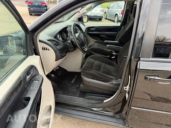 2015 Dodge Grand Caravan SE 121.2" WB - miniatura 10