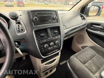 2015 Dodge Grand Caravan SE 121.2" WB - miniatura 17
