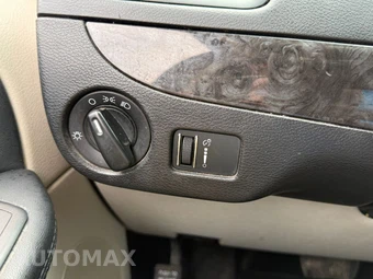 2015 Dodge Grand Caravan SE 121.2" WB - miniatura 23