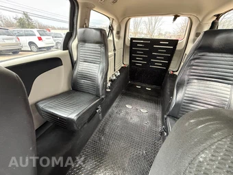 2015 Dodge Grand Caravan SE 121.2" WB - miniatura 25
