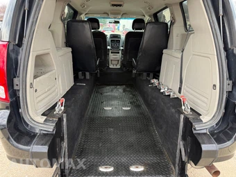2015 Dodge Grand Caravan SE 121.2" WB - miniatura 27