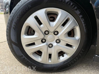2015 Dodge Grand Caravan SE 121.2" WB - miniatura 29