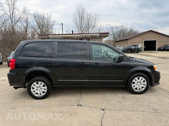 2015 Dodge Grand Caravan SE 121.2" WB - miniatura 7
