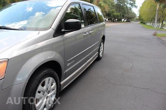 2015 Dodge Grand Caravan SE 121.2" WB - miniatura 13