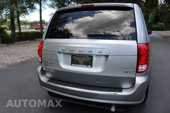 2015 Dodge Grand Caravan SE 121.2" WB - miniatura 17