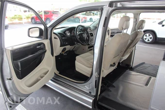 2015 Dodge Grand Caravan SE 121.2" WB - miniatura 27
