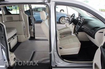 2015 Dodge Grand Caravan SE 121.2" WB - miniatura 30