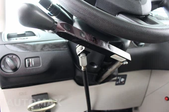 2015 Dodge Grand Caravan SE 121.2" WB - miniatura 47