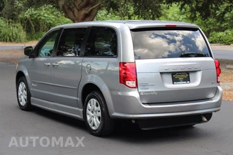 2015 Dodge Grand Caravan SE 121.2" WB - miniatura 7