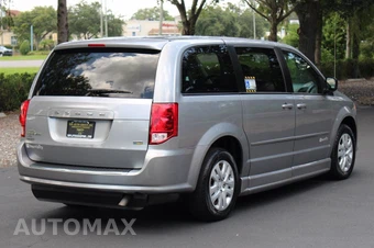 2015 Dodge Grand Caravan SE 121.2" WB - miniatura 9