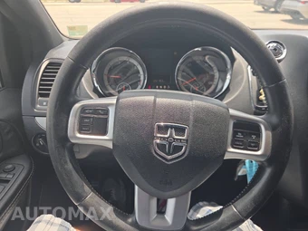 2015 Dodge Grand Caravan SE 121.2" WB - miniatura 13