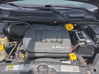 2015 Dodge Grand Caravan SE 121.2" WB - miniatura 17