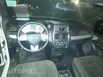 2015 Dodge Grand Caravan SE 121.2" WB - miniatura 11