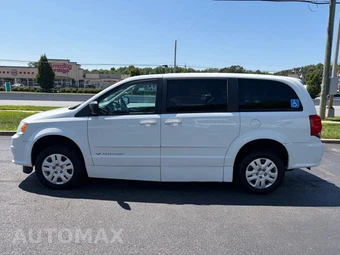 2015 Dodge Grand Caravan SE 121.2" WB - miniatura 17