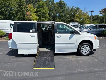 2015 Dodge Grand Caravan SE 121.2" WB - miniatura 21