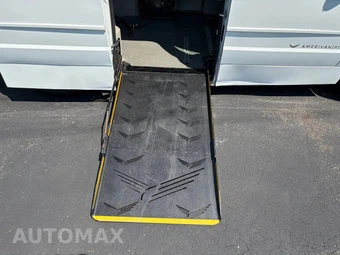2015 Dodge Grand Caravan SE 121.2" WB - miniatura 24