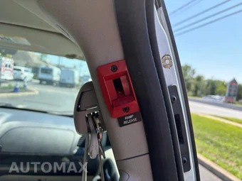2015 Dodge Grand Caravan SE 121.2" WB - miniatura 31