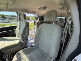 2015 Dodge Grand Caravan SE 121.2" WB - miniatura 44