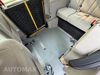 2015 Dodge Grand Caravan SE 121.2" WB - miniatura 27