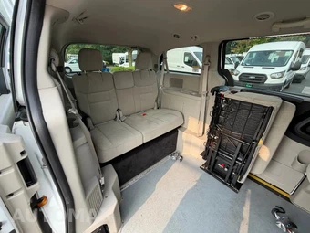 2015 Dodge Grand Caravan SE 121.2" WB - miniatura 45