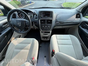 2015 Dodge Grand Caravan SE 121.2" WB - miniatura 47