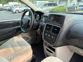 2015 Dodge Grand Caravan SE 121.2" WB - miniatura 59