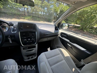 2015 Dodge Grand Caravan SE 121.2" WB - miniatura 25