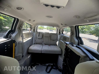 2015 Dodge Grand Caravan SE 121.2" WB - miniatura 28