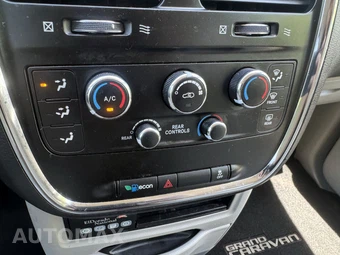 2015 Dodge Grand Caravan SE 121.2" WB - miniatura 34