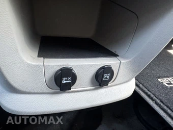 2015 Dodge Grand Caravan SE 121.2" WB - miniatura 37