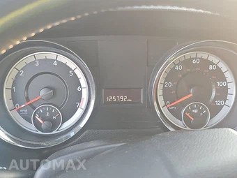 2015 Dodge Grand Caravan SE Plus 121.2" WB - miniatura 12