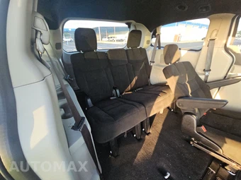 2015 Dodge Grand Caravan SE Plus 121.2" WB - miniatura 14