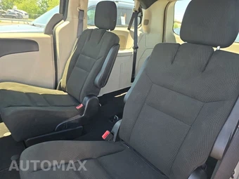 2015 Dodge Grand Caravan SE Plus 121.2" WB - miniatura 13