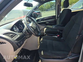 2015 Dodge Grand Caravan SE Plus 121.2" WB - miniatura 7