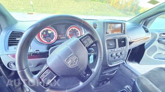2015 Dodge Grand Caravan SE Plus 121.2" WB - miniatura 15