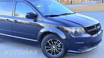 2015 Dodge Grand Caravan SE Plus 121.2" WB - miniatura 3