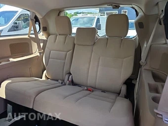 2015 Dodge Grand Caravan SXT 121.2" WB – miniatura 17