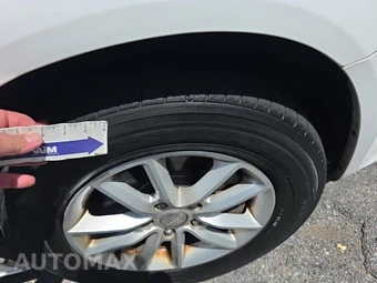 2015 Dodge Grand Caravan SXT 121.2" WB – miniatura 22