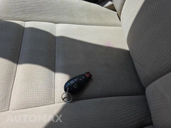2015 Dodge Grand Caravan SXT 121.2" WB – miniatura 29