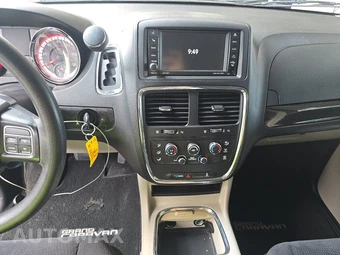 2015 Dodge Grand Caravan SXT 121.2" WB - miniatura 11