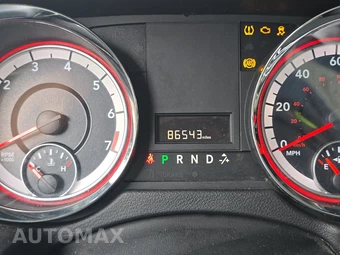 2015 Dodge Grand Caravan SXT 121.2" WB - miniatura 12