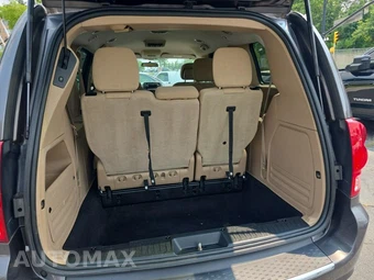 2015 Dodge Grand Caravan SXT 121.2" WB – miniatura 20