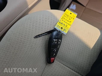 2015 Dodge Grand Caravan SXT 121.2" WB – miniatura 22