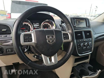 2015 Dodge Grand Caravan SXT 121.2" WB - miniatura 10