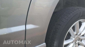 2015 Dodge Grand Caravan SXT 121.2" WB - miniatura 20