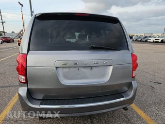 2015 Dodge Grand Caravan SXT 121.2" WB - miniatura 5