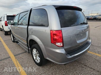 2015 Dodge Grand Caravan SXT 121.2" WB - miniatura 6